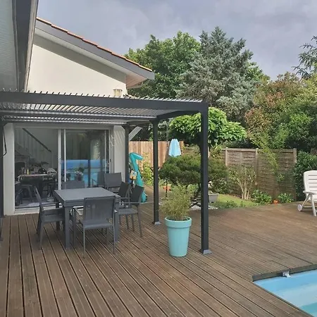 Maison Avec Grande Piscine * Canéjean