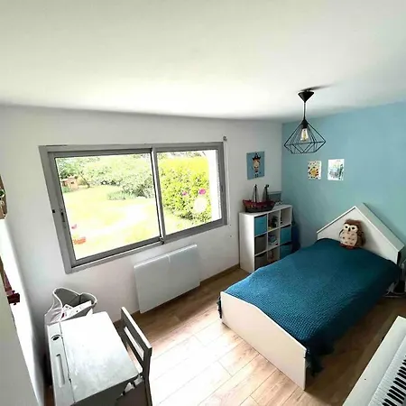 Maison Avec Grande Piscine 펜션 Canéjean