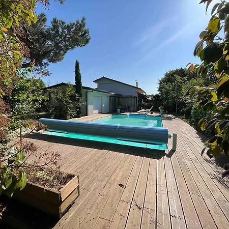 Maison Avec Grande Piscine * Canéjean